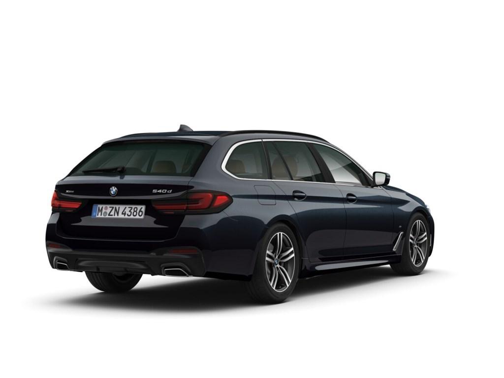 BMW 540 2022