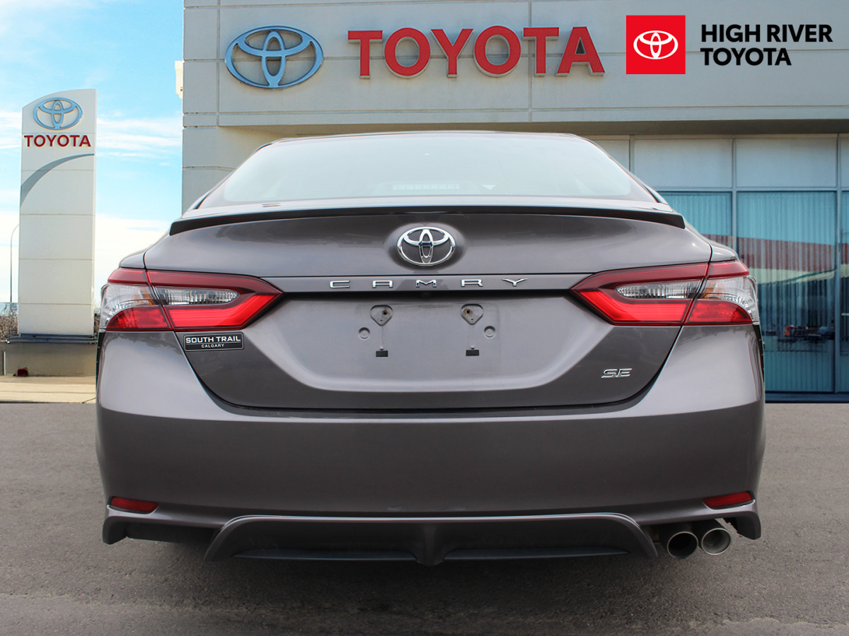 Toyota Camry 2024