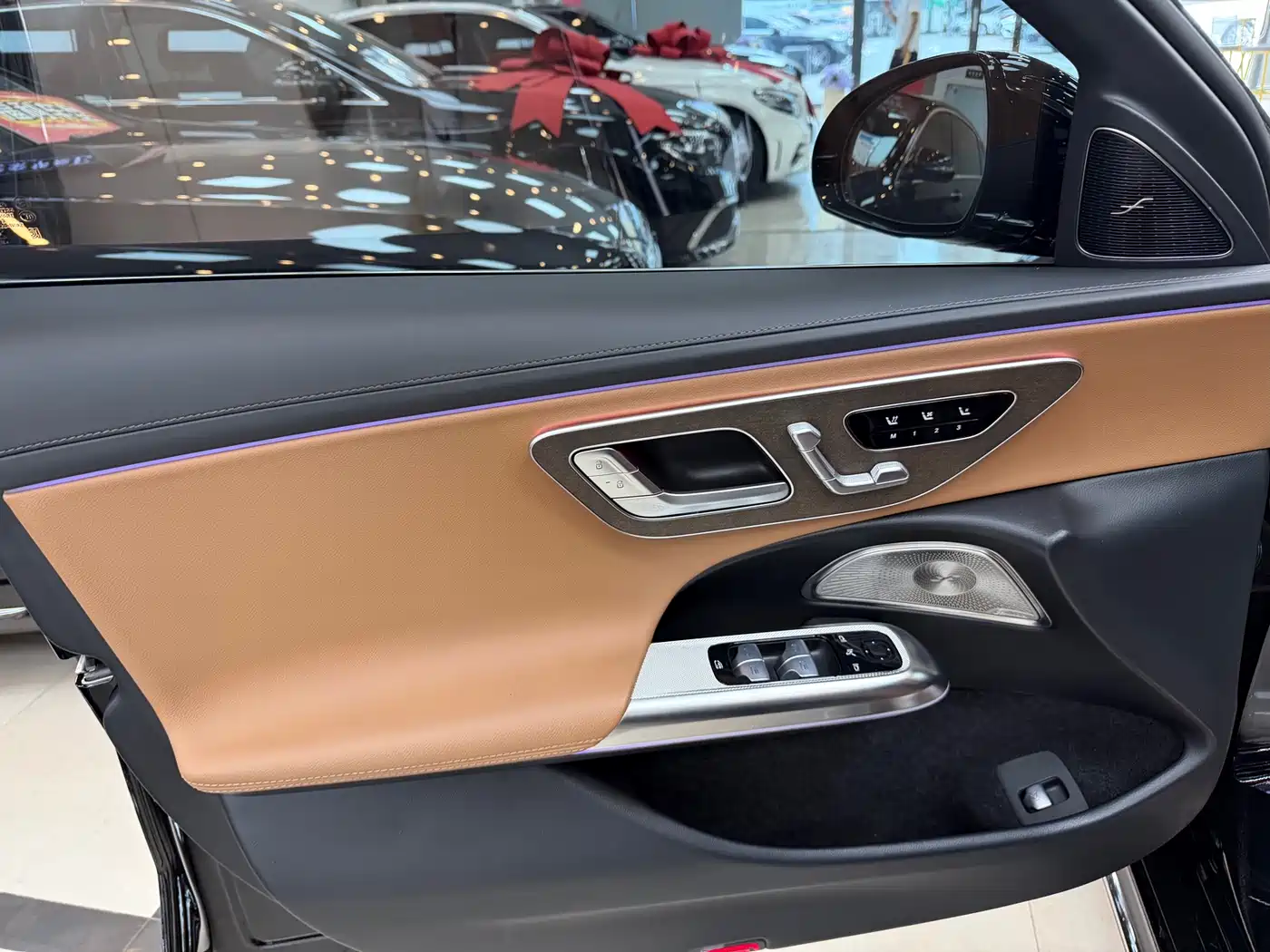 Mercedes-Benz E-Класс 2024