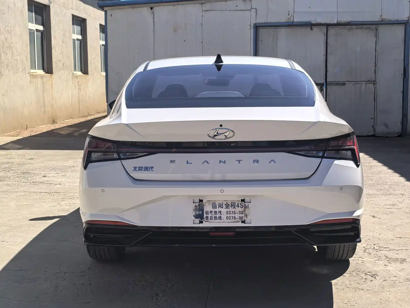 Hyundai Elantra 2023