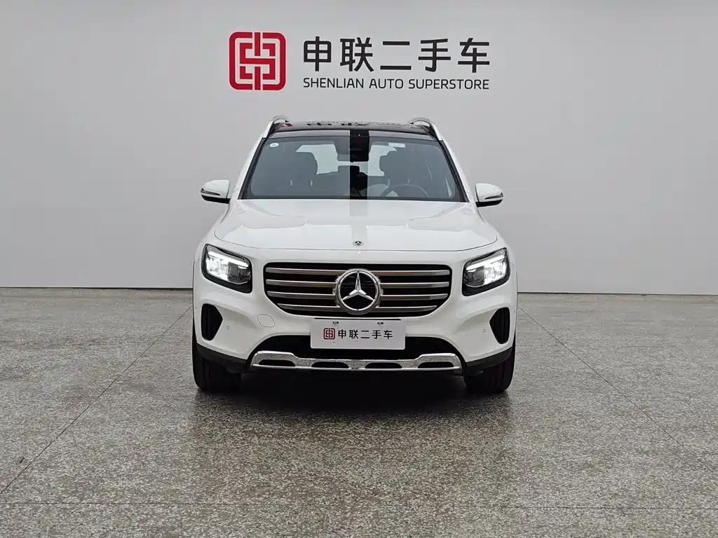 Mercedes-Benz GLB 2024