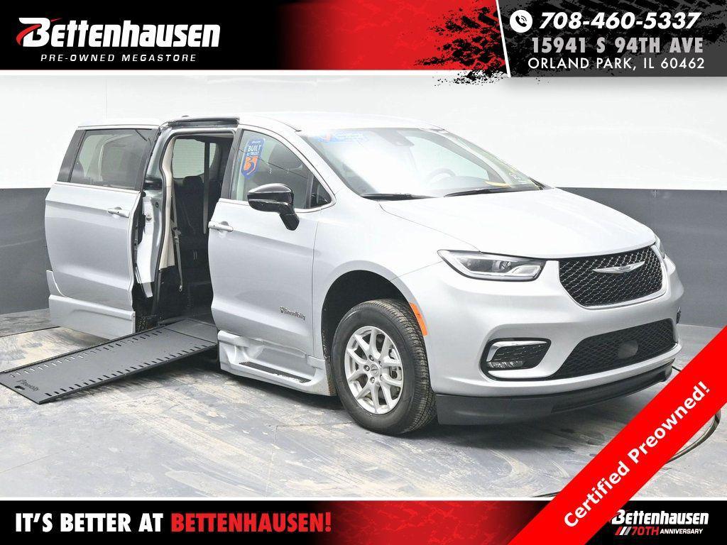 Chrysler Pacifica 2024