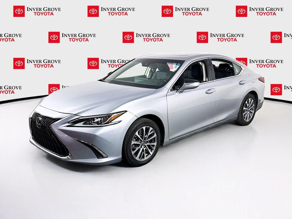 Lexus ES 2023