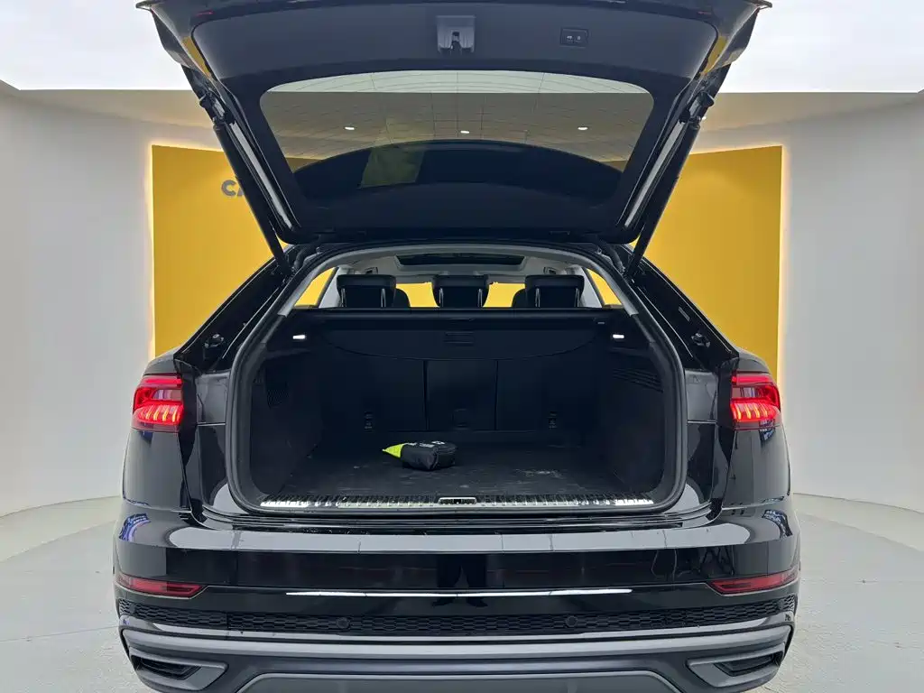 Audi Q8 2022