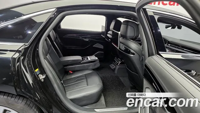 Audi A8 2020