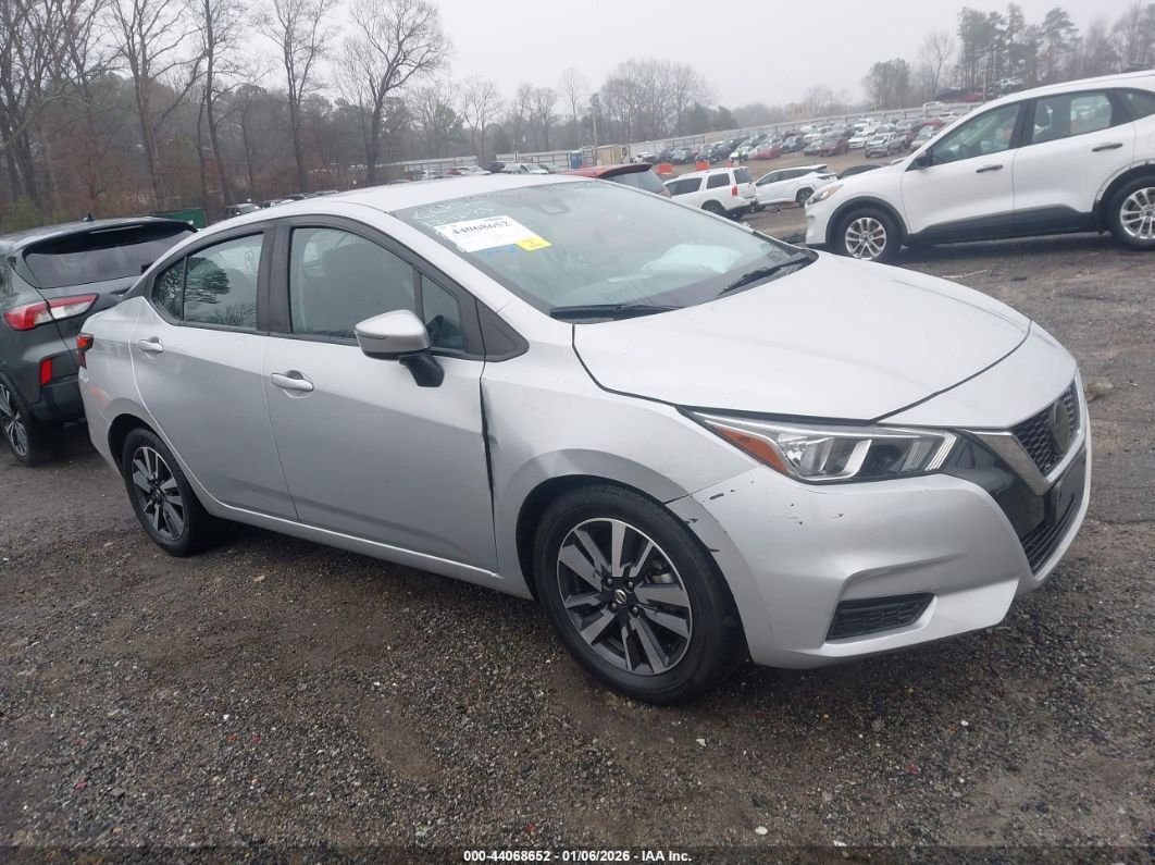 Nissan Versa 2021