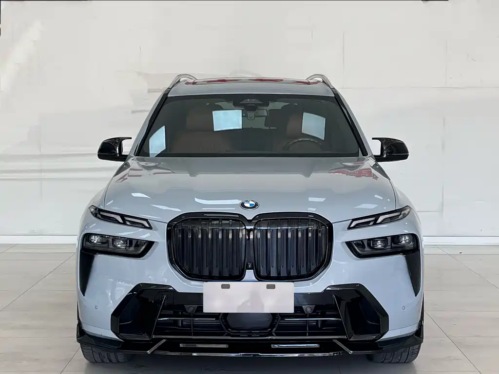 BMW X7 2023