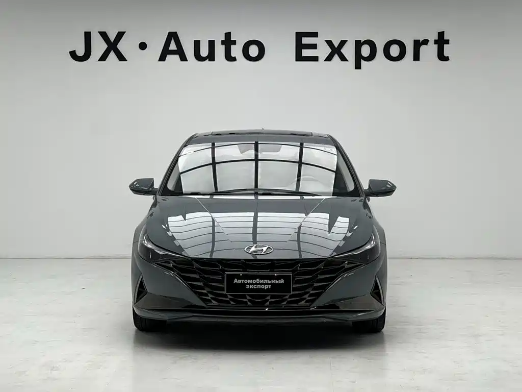 Hyundai Elantra 2023