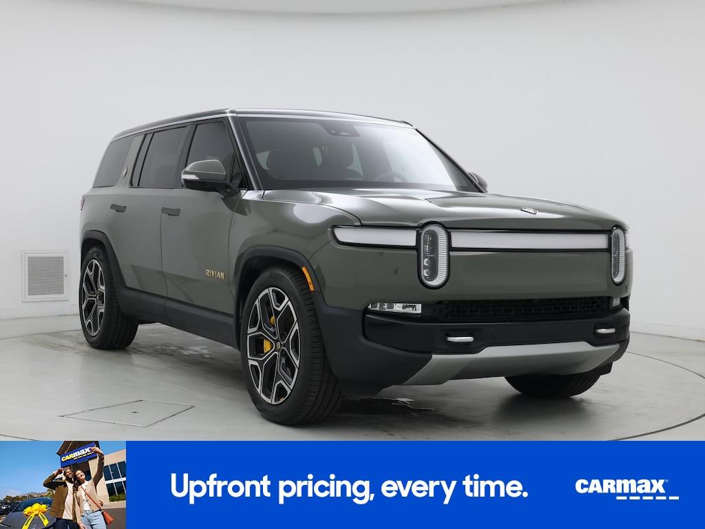 Rivian R1S 2022