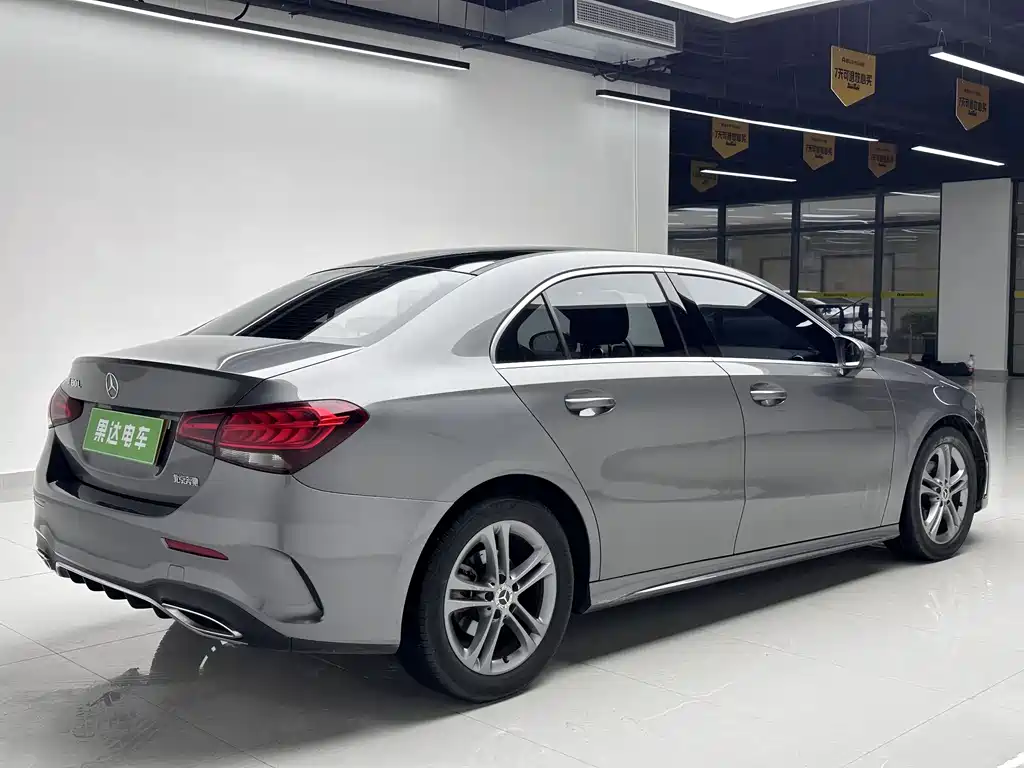 Mercedes-Benz A-Класс 2022