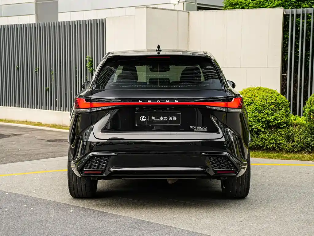Lexus RX 2025