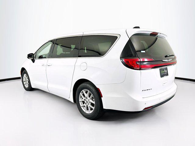 Chrysler Pacifica 2023