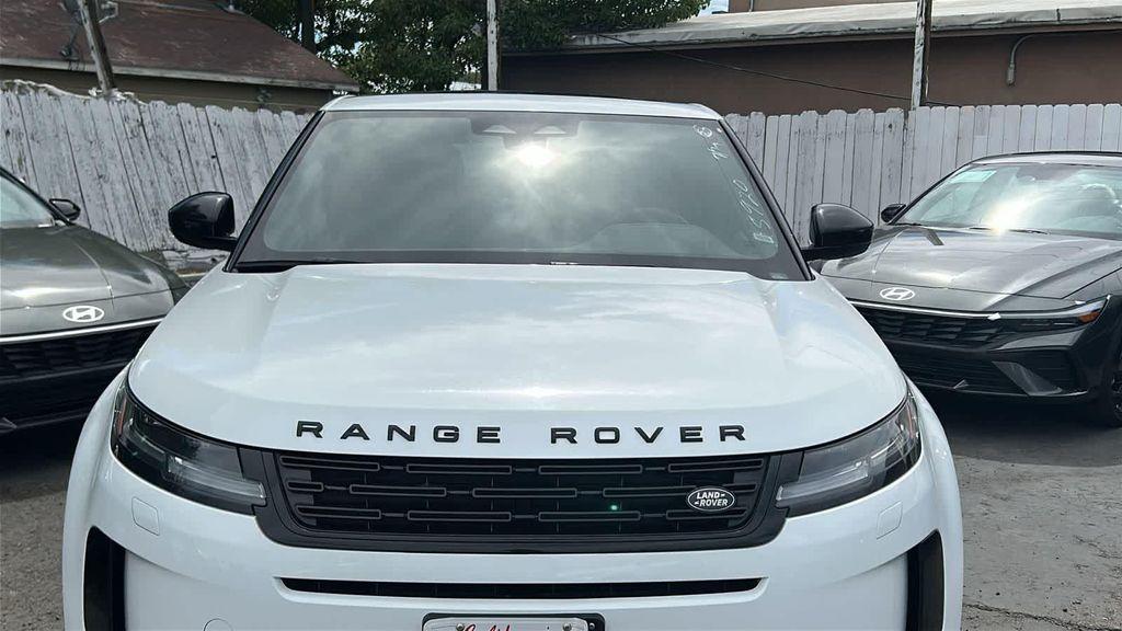 Land Rover Range Rover Evoque 2024
