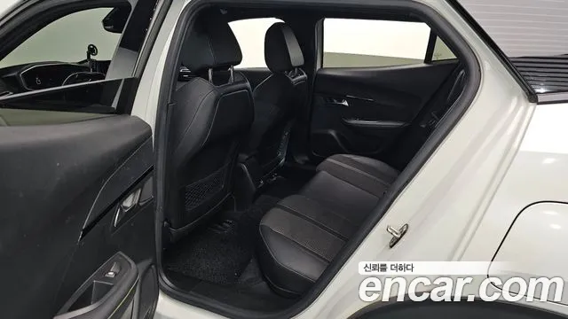Peugeot 2008 2021