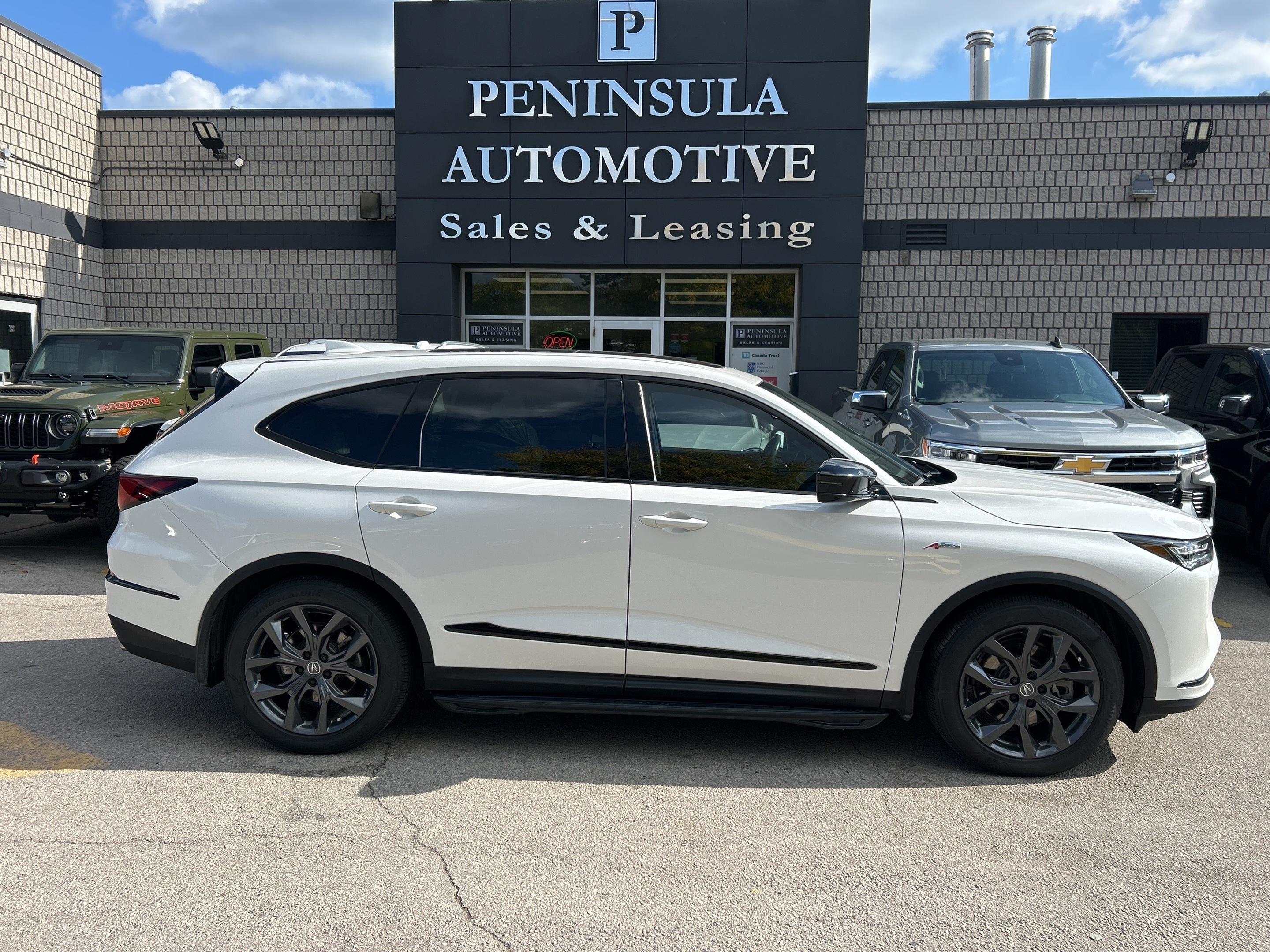 Acura MDX 2024