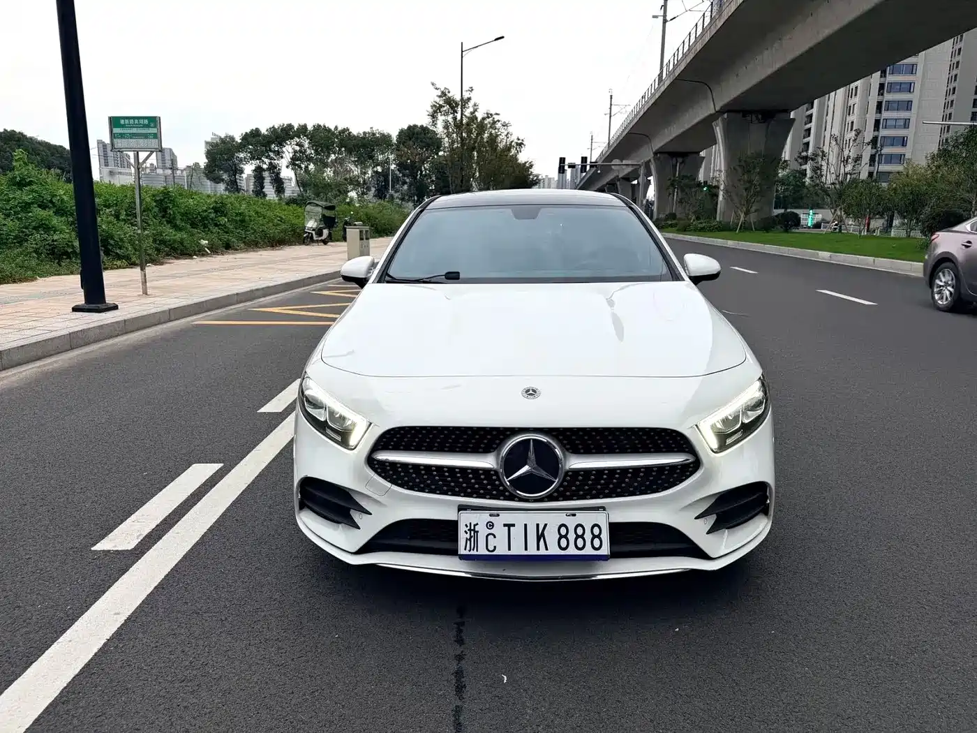 Mercedes-Benz A-Класс 2022