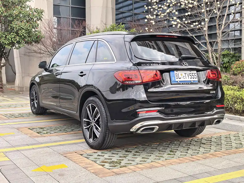 Mercedes-Benz GLC 2022