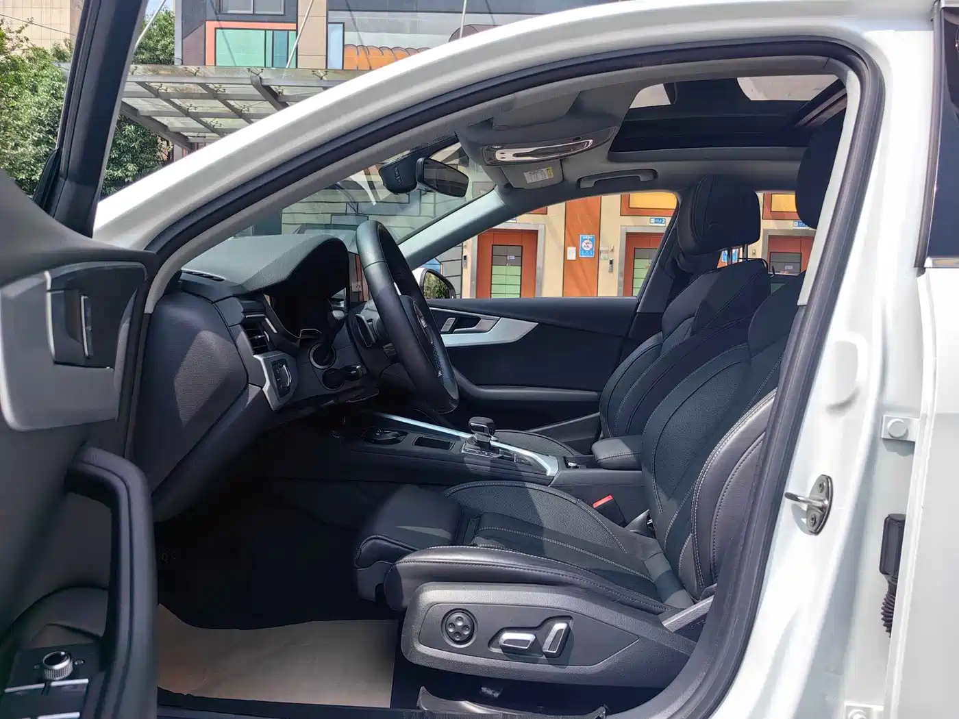 Audi A4 2024