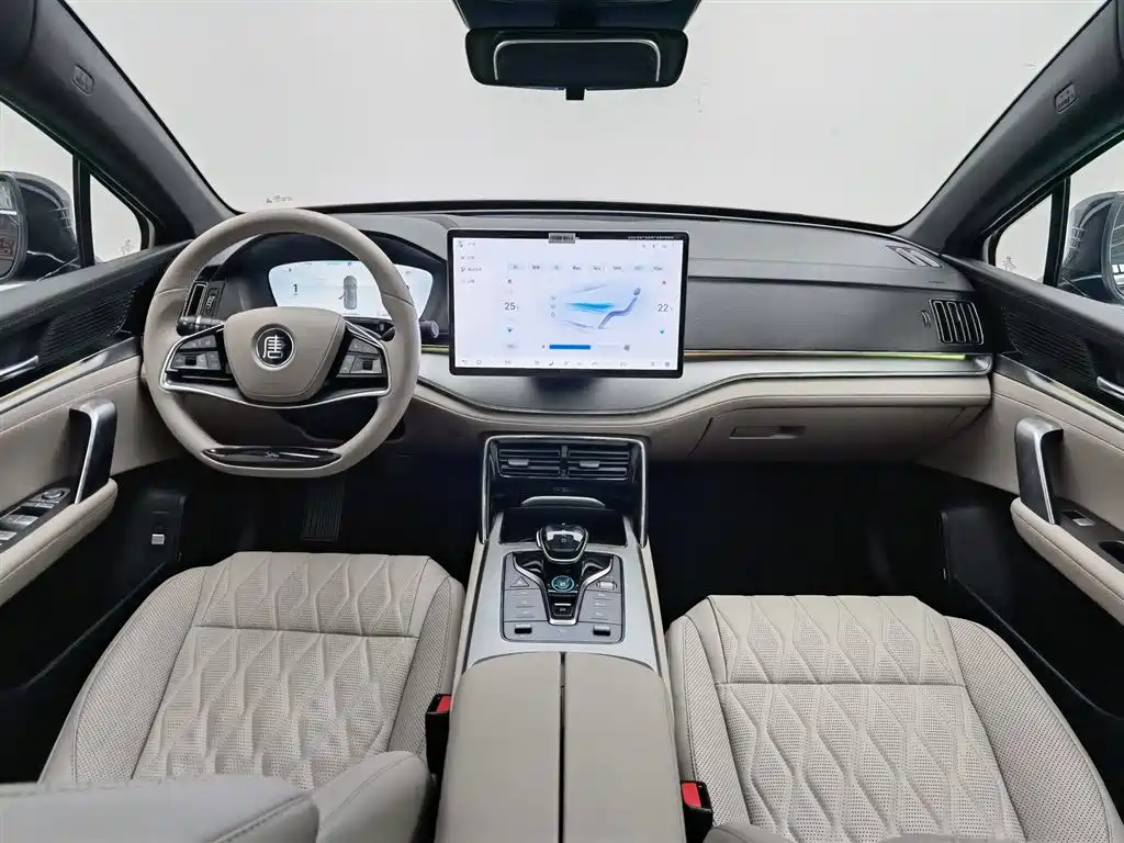 BYD Tang 2024