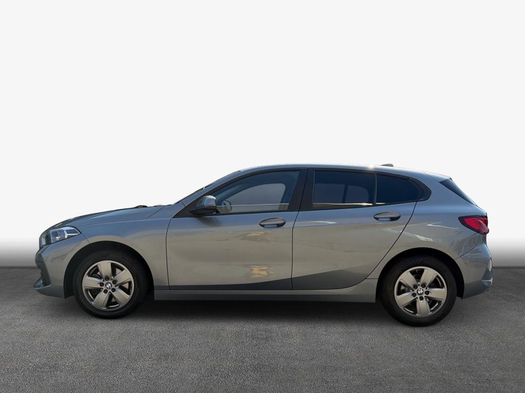 BMW 118 2024