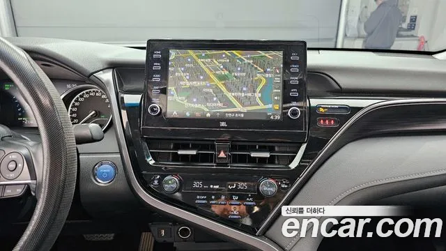 Toyota Camry 2023