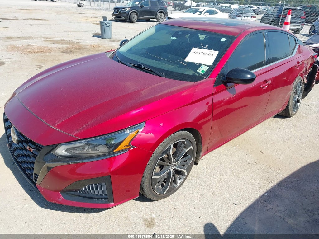 Nissan Altima 2023