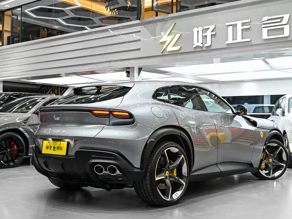 Ferrari Purosangue 2025