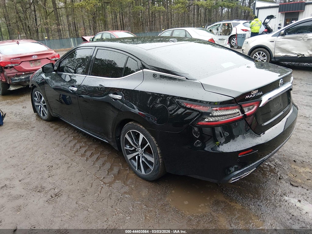 Nissan Maxima 2022