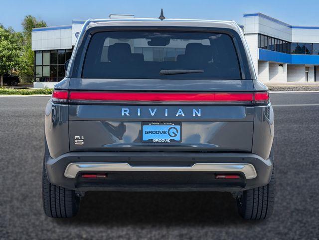 Rivian R1S 2024