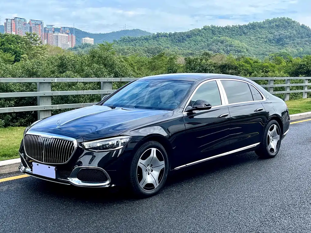 Mercedes-Benz Maybach S-Класс 2023