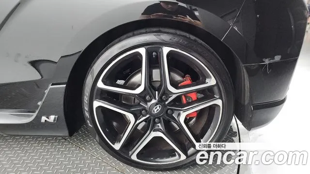 Hyundai Veloster 2022