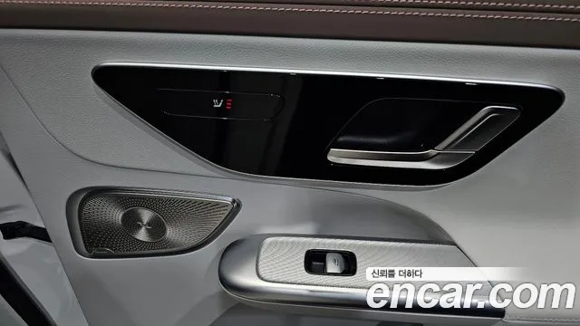 Mercedes-Benz EQE 2023