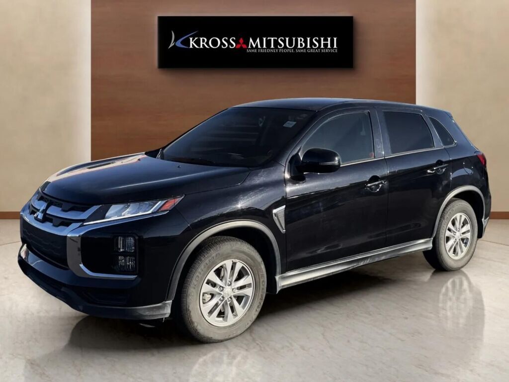 Mitsubishi RVR 2023
