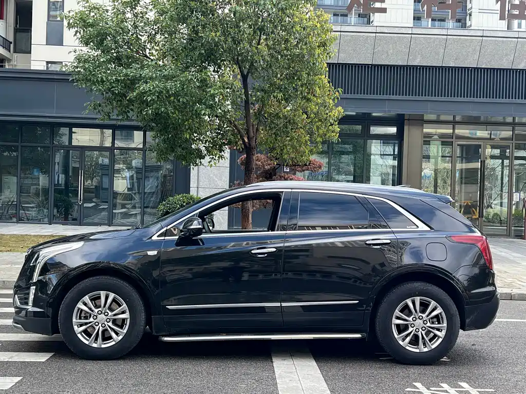 Cadillac XT5 2021