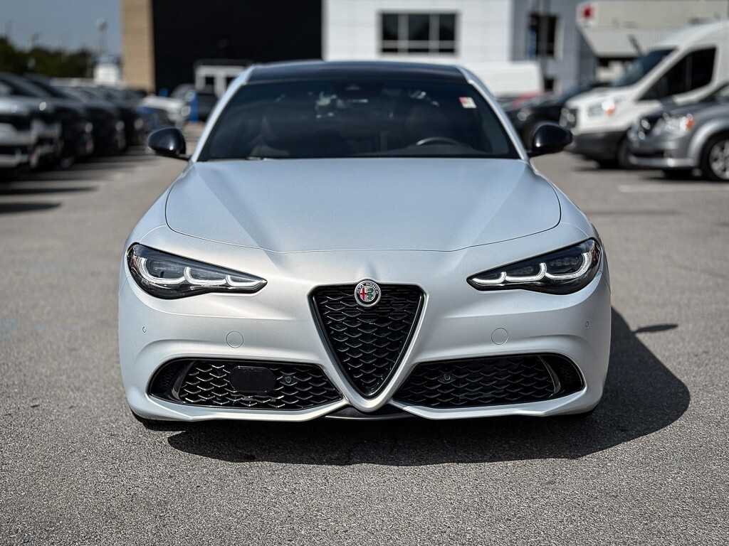 Alfa Romeo Giulia 2024