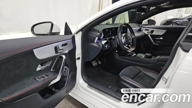 Mercedes-Benz CLA 2021