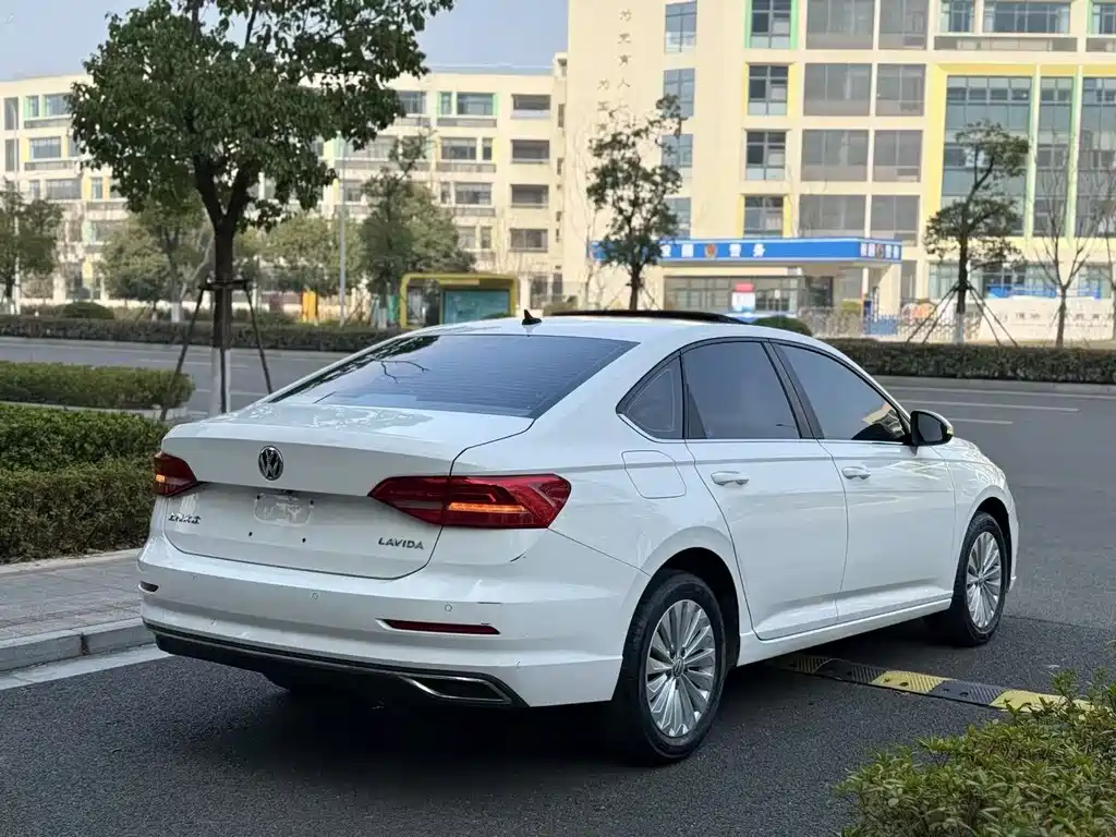 Volkswagen Lavida 2021