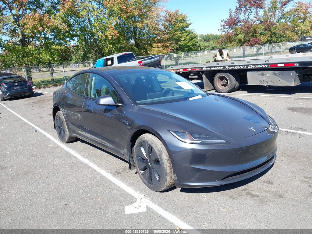 Tesla Model 3 2025