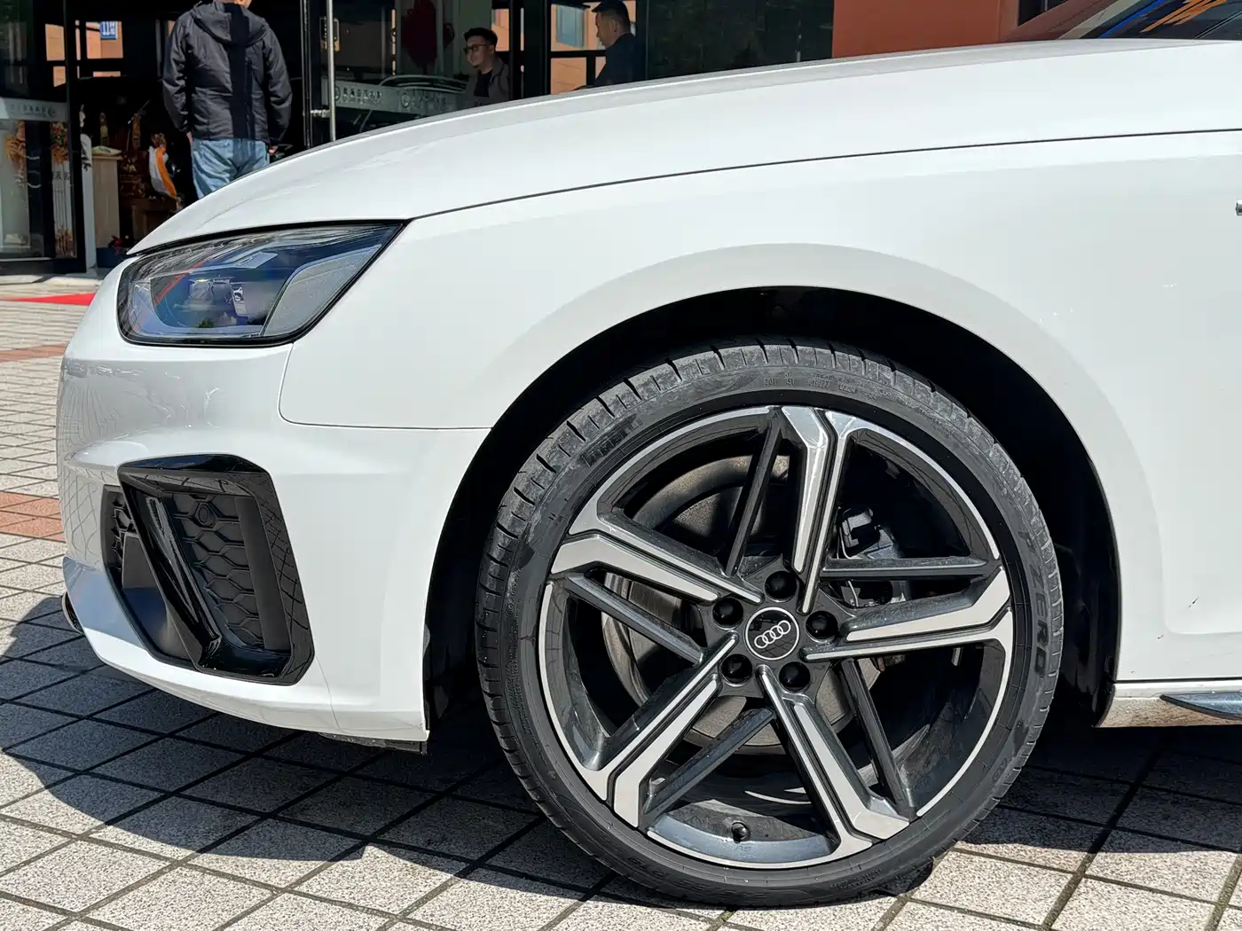 Audi A4 2024