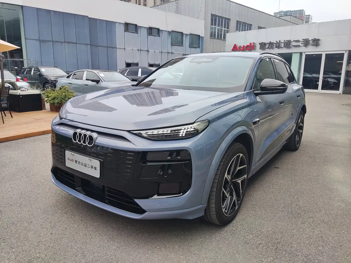 Audi e-tron 2025