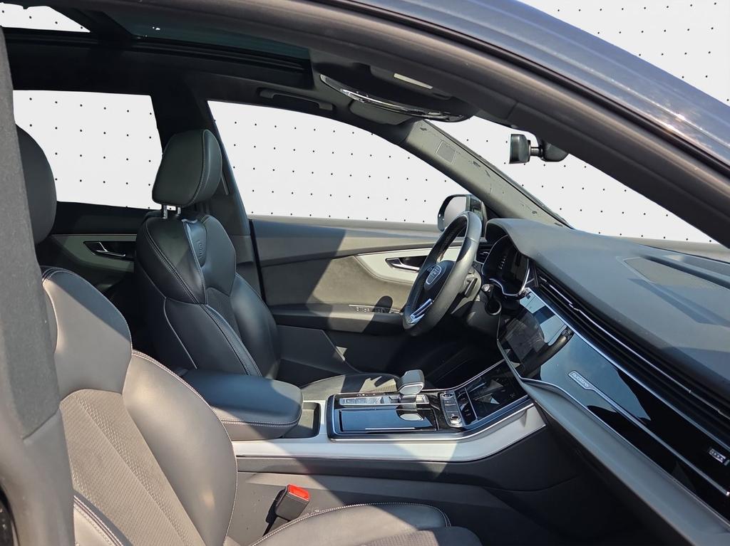 Audi Q8 2022
