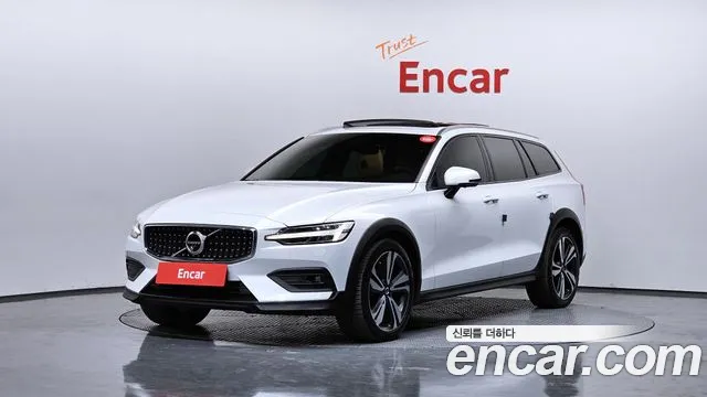 Volvo V60 2021