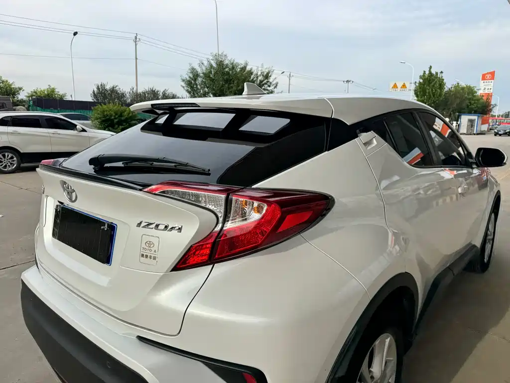 Toyota Izoa 2021