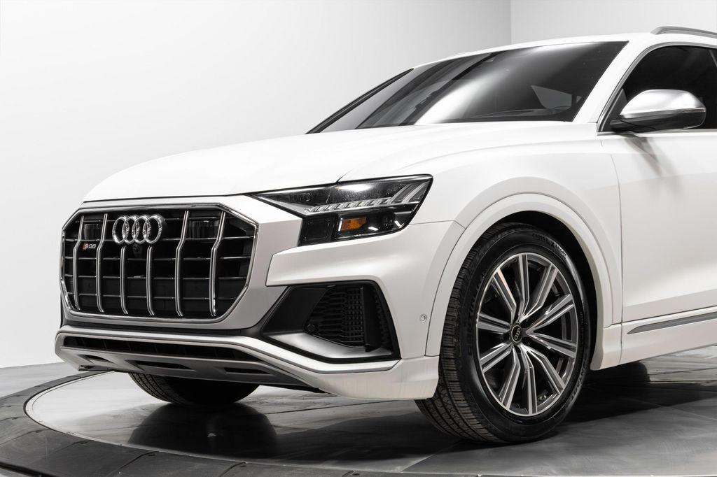 Audi SQ8 2023