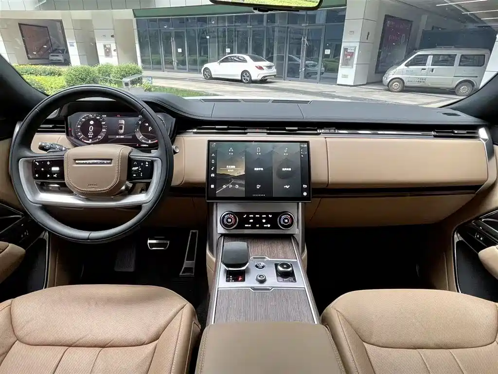 Land Rover Range Rover 2023