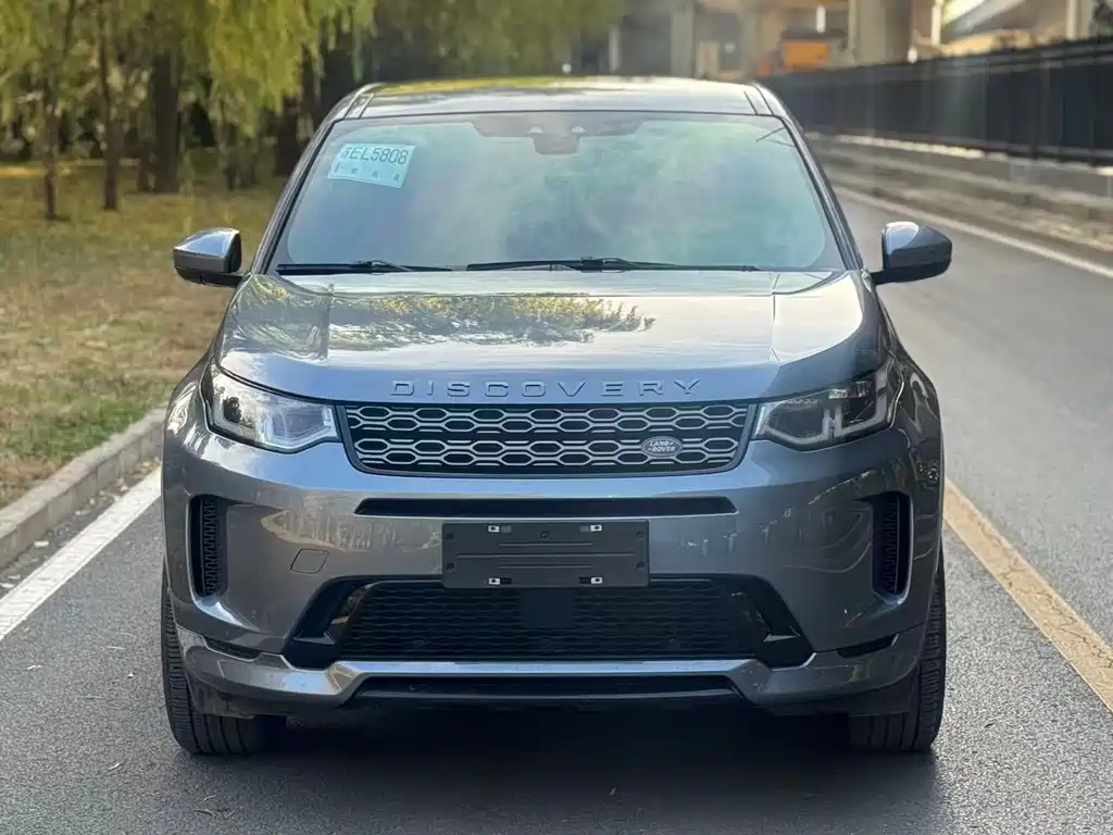 Land Rover Discovery Sport 2021