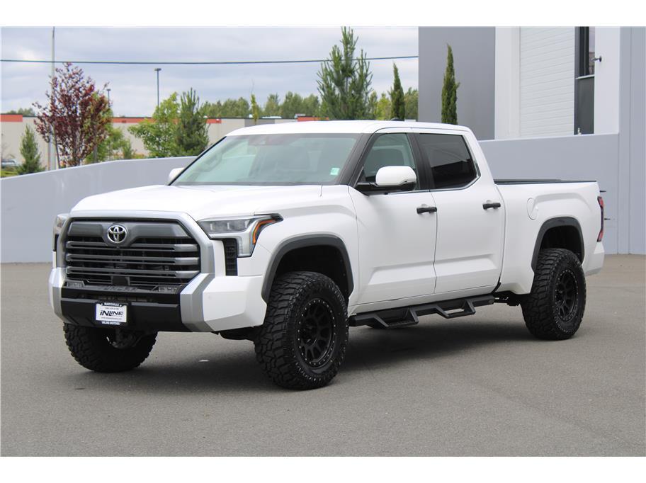 Toyota Tundra 2024