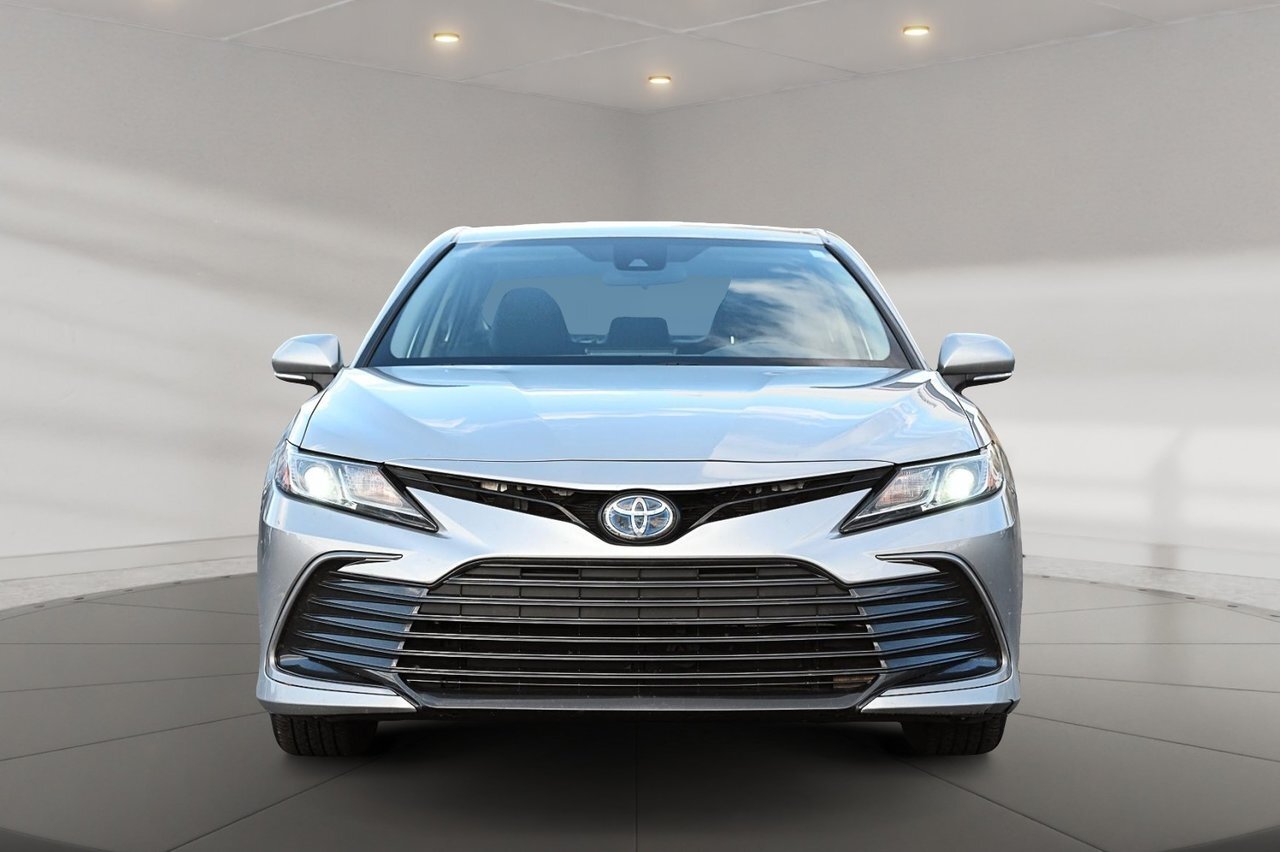 Toyota Camry 2022