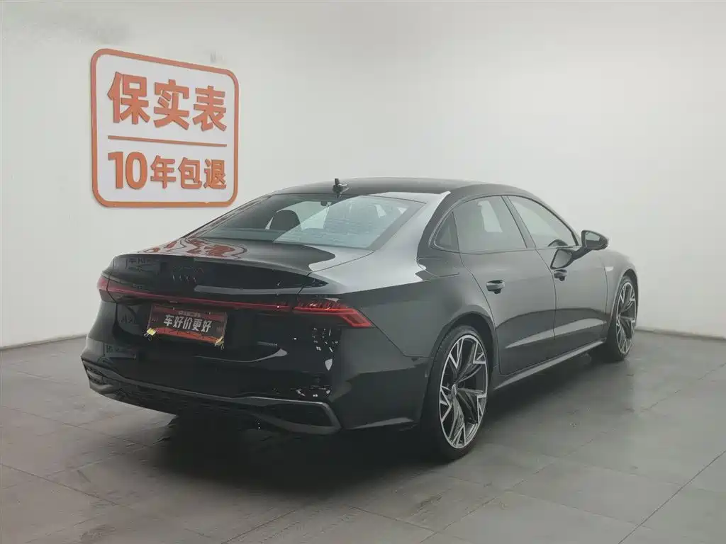 Audi A7 2025