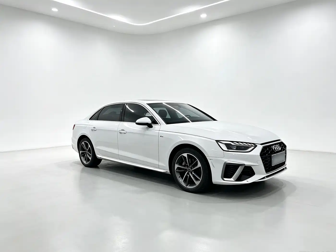 Audi A4 2023